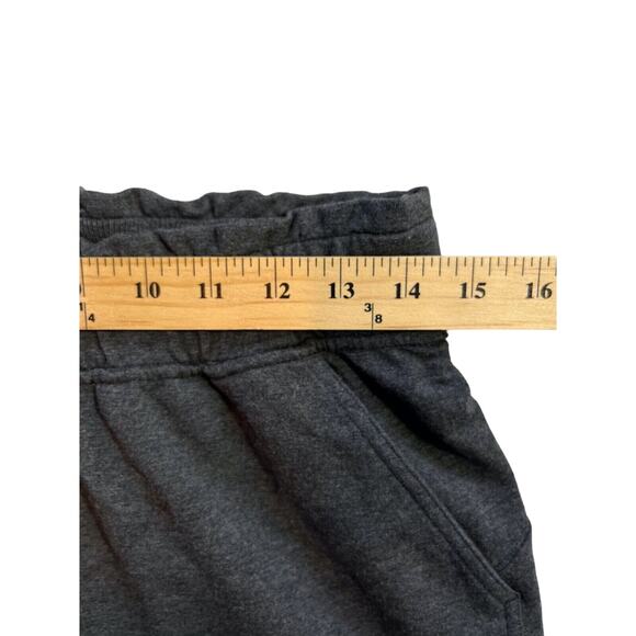 LULULEMON Women's Wide Leg Gray Cropped pants Sz Unknown See measurements - Picture 5 of 7
